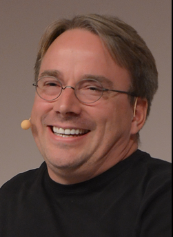 Linus Torvalds : « chef de projet », pas programmeur - son regard sans filtre sur l'IA et l'avenir de Linux